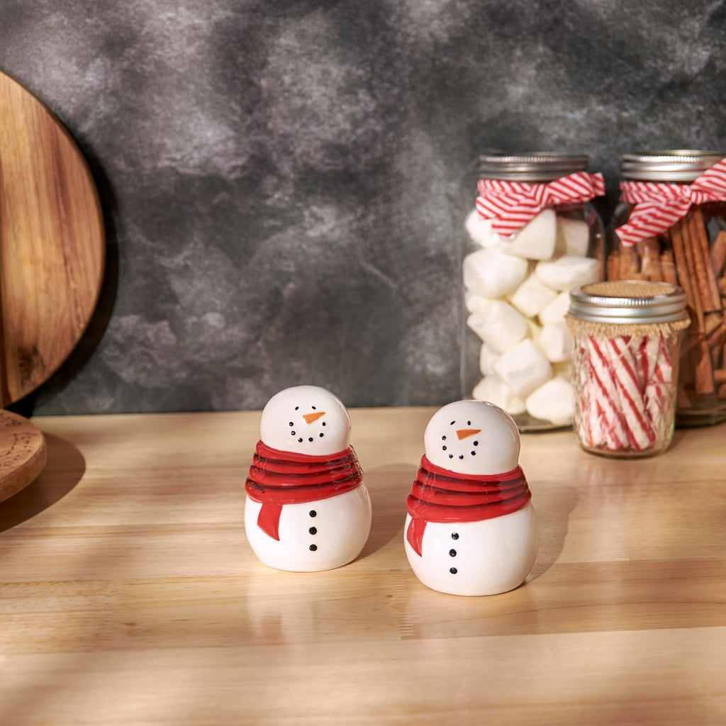 Snowman Salt & Pepper Shakers